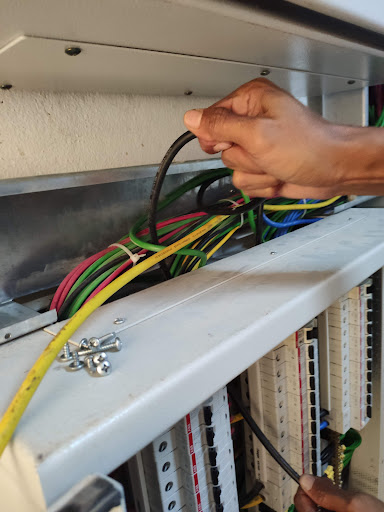 Pendawaian elektrik. Tukang elektrik alor setar MTM ELECTRICAL ENT