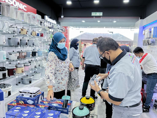 Kemudi Timur Elektronik Sdn. Bhd. Cawangan Wisma (K18)