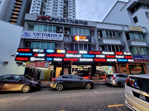 One Living Jelutong - 47PJE