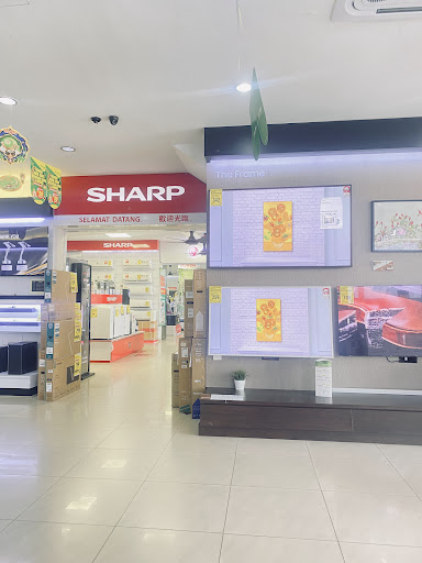 LIONMAS FURNISHERS (M) SDN BHD